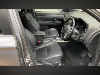 /photos/1569/fbd2d362-8185-d87e-617f-faf3e21bf49a_i320x240.jpg